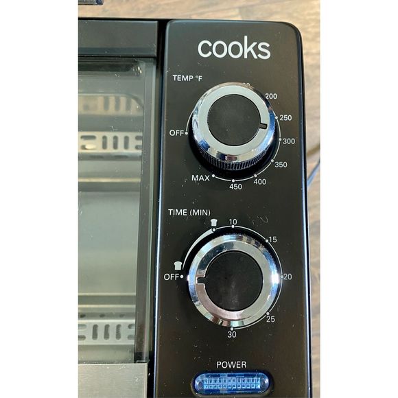 Cooks Toaster Oven- 4 Slice Toaster Oven - Picture 2 of 8